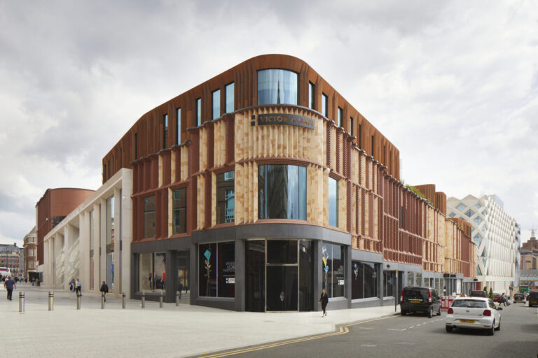 Victoria Gate Arcade